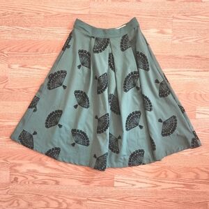 EUC Bettie Page by Tatyana Velvet Green Skirt, Size M